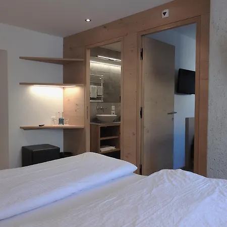 Spoel Restaurant Hotel Zernez