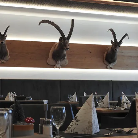 Hotel Spoel Restaurant Zernez