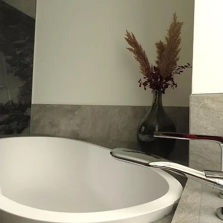 Spoel Restaurant 酒店