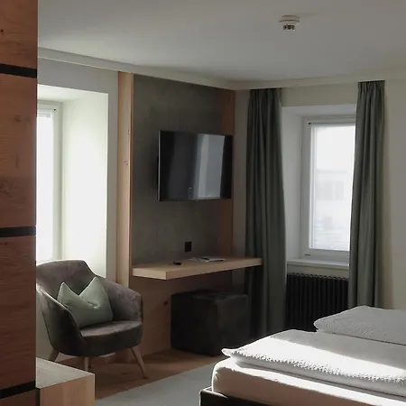 Spoel Restaurant * 策尔内茨