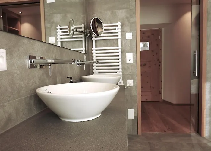 Spoel Restaurant Hotel *